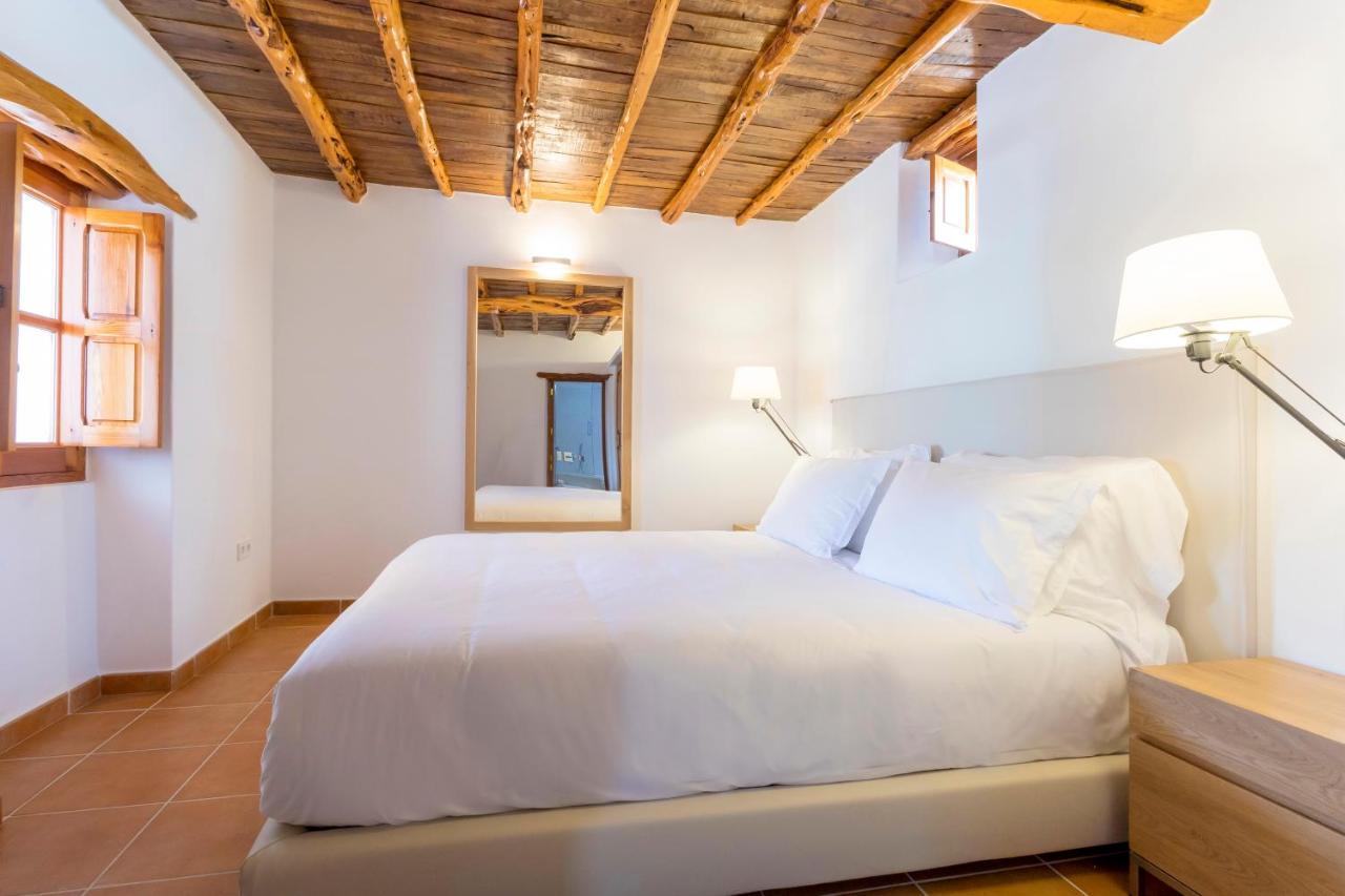 Agroturismo Can Toni Xumeu - Adults Only Cala Llonga  Ngoại thất bức ảnh